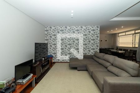 Sala de casa à venda com 4 quartos, 381m² em Sumaré, São Paulo