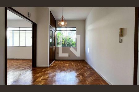 Apartamento à venda com 3 quartos, 110m² em Santo Antônio, Belo Horizonte