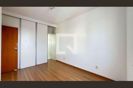 Apartamento à venda com 3 quartos, 80m² em Santa Ines, Belo Horizonte