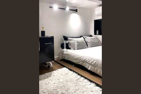 Apartamento à venda com 2 quartos, 70m² em Laranjeiras, Rio de Janeiro