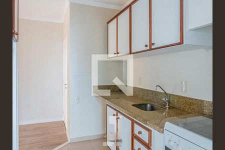 Apartamento à venda com 1 quarto, 55m² em Cambuí, Campinas