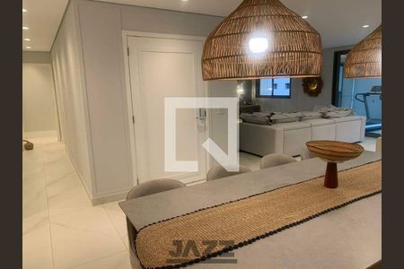 Apartamento à venda com 3 quartos, 213m² em Cambuí, Campinas