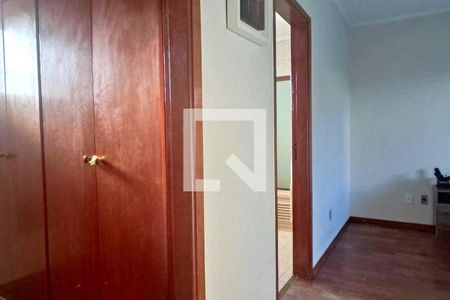 Casa à venda com 4 quartos, 220m² em Cidade Universitária, Campinas