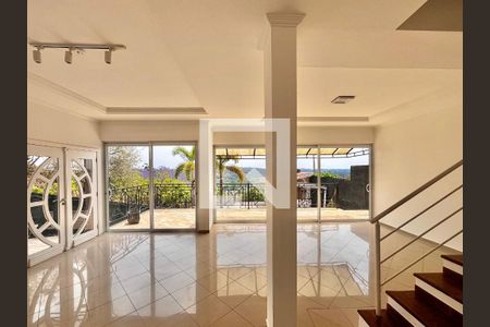 Sala de casa de condomínio à venda com 3 quartos, 356m² em Conjunto Habitacional Vila Santana (sousas), Campinas