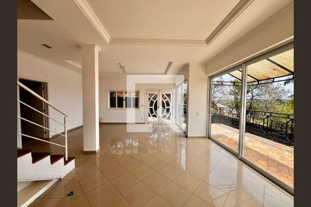 Sala de casa de condomínio à venda com 3 quartos, 356m² em Conjunto Habitacional Vila Santana (sousas), Campinas