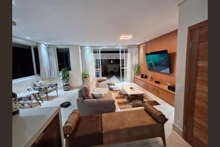 Apartamento à venda com 4 quartos, 215m² em Parque dos Pomares, Campinas