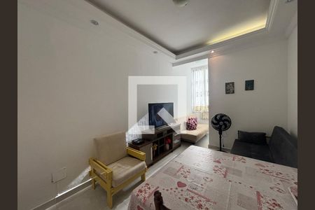 Sala de apartamento para alugar com 2 quartos, 75m² em Copacabana, Rio de Janeiro
