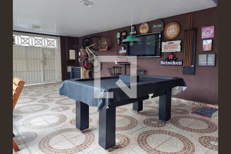 Casa à venda com 4 quartos, 220m² em Pestana, Osasco