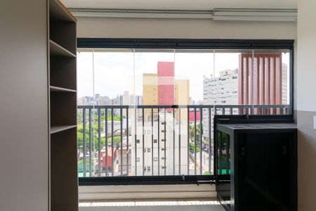 Varanda de kitnet/studio para alugar com 1 quarto, 24m² em Liberdade, São Paulo