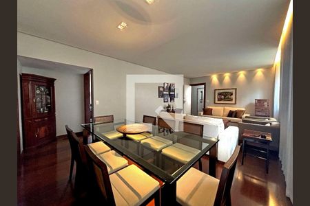 Apartamento à venda com 3 quartos, 110m² em Sion, Belo Horizonte