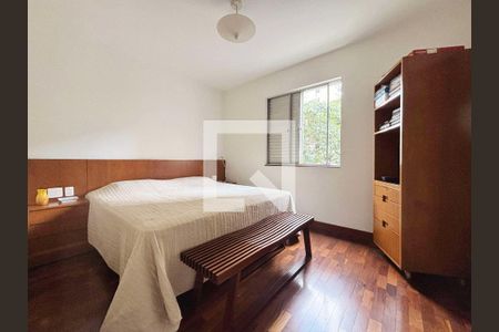 Apartamento à venda com 3 quartos, 110m² em Sion, Belo Horizonte