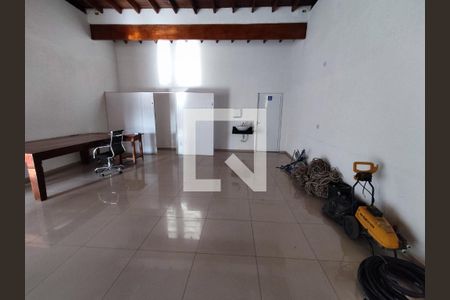 Apartamento à venda com 2 quartos, 47m² em Santa Maria, Osasco