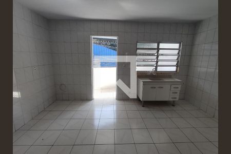 Casa à venda com 3 quartos, 154m² em Vila Yolanda, Osasco