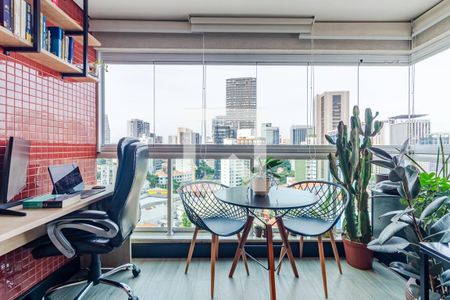 Sala de apartamento à venda com 1 quarto, 40m² em Pinheiros, São Paulo