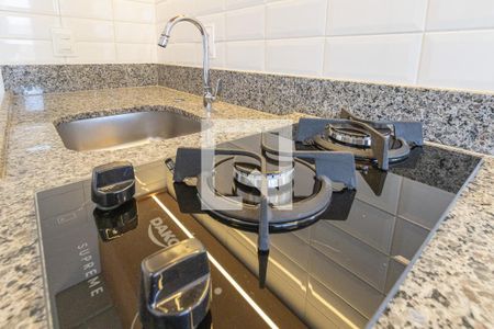 Cozinha de apartamento para alugar com 1 quarto, 27m² em Vila Olímpia, São Paulo