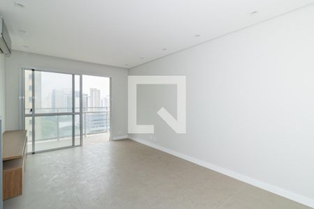 Sala de apartamento para alugar com 2 quartos, 66m² em Indianópolis, São Paulo