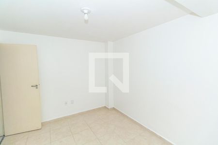 Quarto de kitnet/studio para alugar com 1 quarto, 40m² em Vila Valqueire, Rio de Janeiro