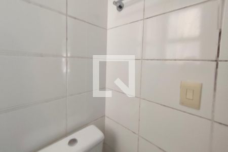 Banheiro Suíte de apartamento à venda com 3 quartos, 62m² em Vila Faustina Ii, Campinas