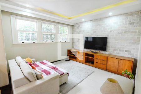 Sala de casa à venda com 4 quartos, 200m² em Vila Isabel, Rio de Janeiro