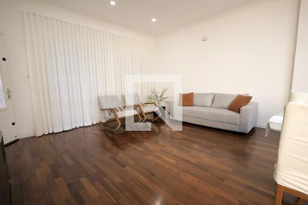 Sala de casa à venda com 2 quartos, 230m² em Vila Assunção, Santo André