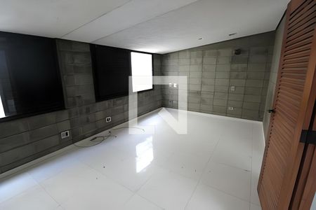 Casa à venda com 3 quartos, 350m² em Vila Assunção, Santo André