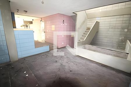 Casa à venda com 3 quartos, 350m² em Vila Assunção, Santo André