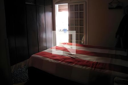 Casa à venda com 3 quartos, 245m² em Vila Gilda, Santo André