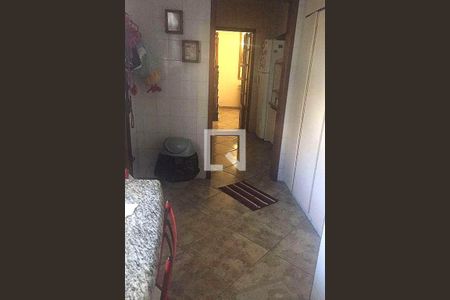 Casa à venda com 3 quartos, 156m² em Vila Scarpelli, Santo André