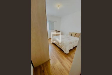 Casa à venda com 2 quartos, 150m² em Vila Curuçá, Santo André