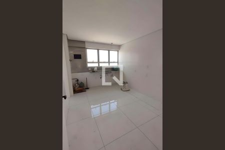 Apartamento à venda com 4 quartos, 145m² em Vila Bastos, Santo André