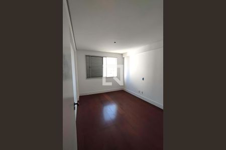 Apartamento à venda com 4 quartos, 145m² em Vila Bastos, Santo André