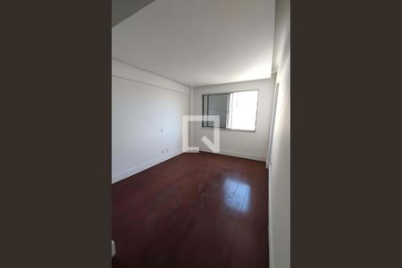 Apartamento à venda com 4 quartos, 145m² em Vila Bastos, Santo André
