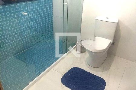 Casa à venda com 4 quartos, 241m² em Vila Gilda, Santo André
