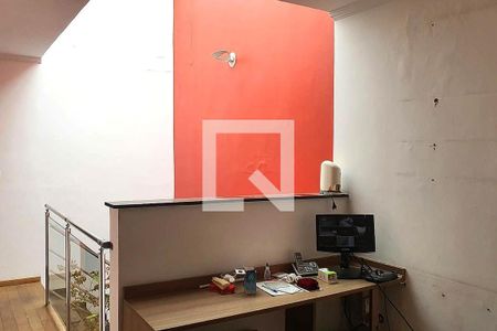 Casa à venda com 4 quartos, 206m² em Jardim Bela Vista, Santo André