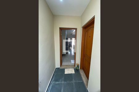 Casa à venda com 3 quartos, 180m² em Parque das Nações, Santo André
