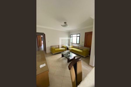 Casa à venda com 3 quartos, 180m² em Parque das Nações, Santo André