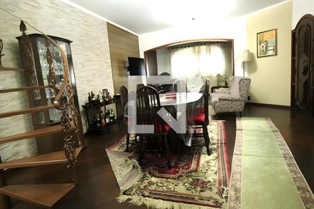 Casa à venda com 3 quartos, 362m² em Vila América, Santo André