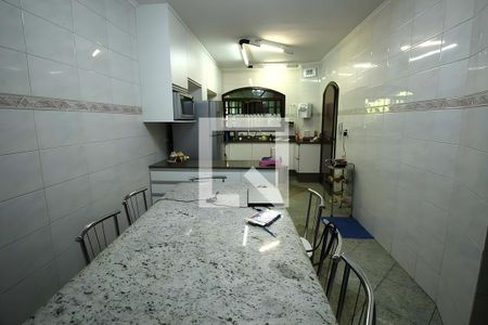 Casa à venda com 3 quartos, 362m² em Vila América, Santo André