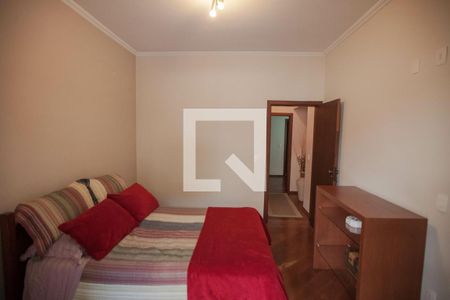 Casa à venda com 3 quartos, 233m² em Campestre, Santo André