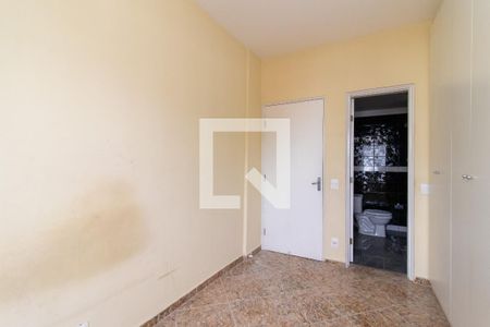 Suite de apartamento para alugar com 3 quartos, 72m² em Vila Itapura, Campinas