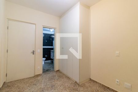 Suíte de apartamento para alugar com 3 quartos, 72m² em Vila Itapura, Campinas