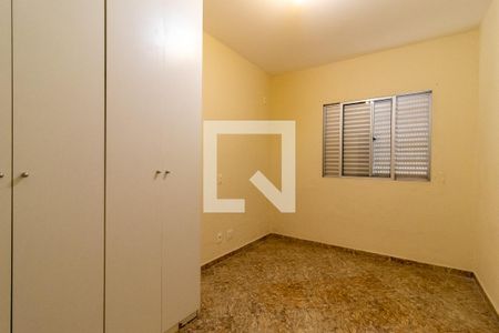 Suíte de apartamento para alugar com 3 quartos, 72m² em Vila Itapura, Campinas