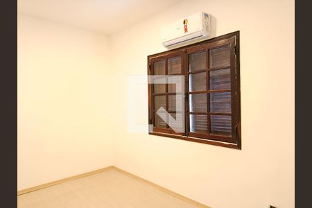 Quarto de casa à venda com 3 quartos, 250m² em Vila Madalena, São Paulo