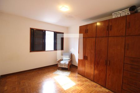 Quarto 1 de casa à venda com 4 quartos, 200m² em Vila Isolina Mazzei, São Paulo
