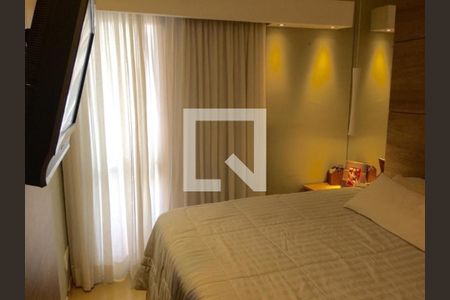 Apartamento à venda com 3 quartos, 98m² em Vila Olímpia, São Paulo
