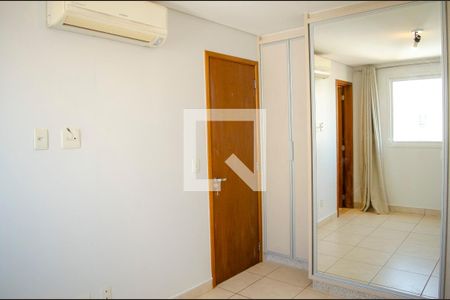 Quarto 1 de apartamento para alugar com 2 quartos, 63m² em Jardim Goiás, Goiânia