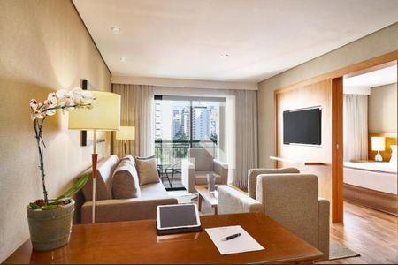 Foto 02 de apartamento à venda com 1 quarto, 62m² em Itaim Bibi, São Paulo