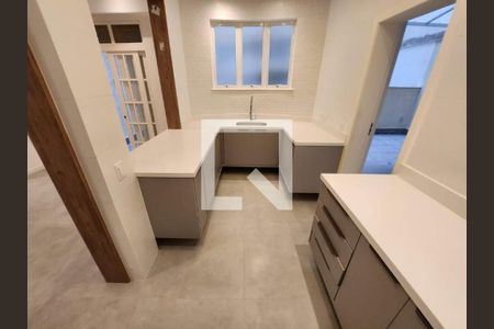 Apartamento à venda com 3 quartos, 155m² em Copacabana, Rio de Janeiro