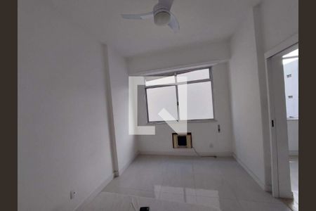 Apartamento à venda com 2 quartos, 70m² em Copacabana, Rio de Janeiro