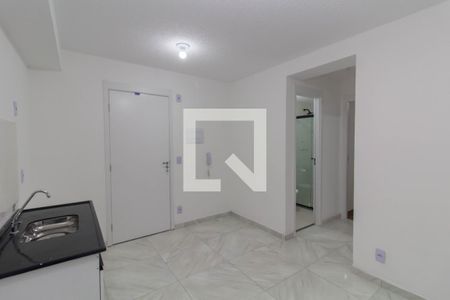 Sala/Cozinha de apartamento para alugar com 2 quartos, 36m² em Artur Alvim, São Paulo